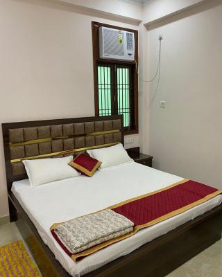 Shri Ram Paying Guest House