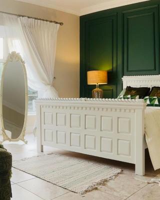 Beaufort House Accomodation