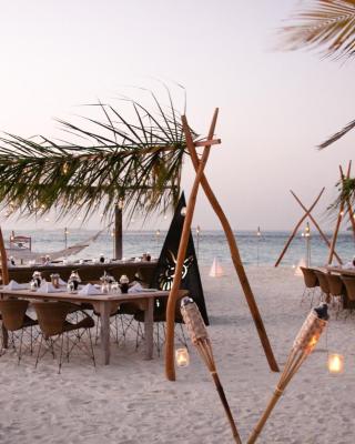 Nazaki Luxury Beach Hotel