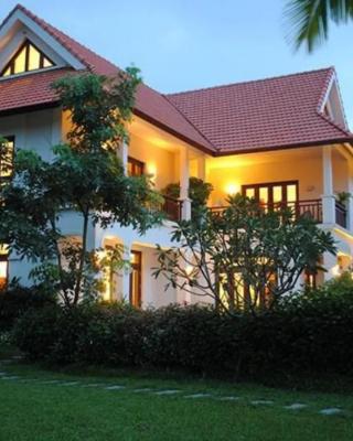 Da Nang Beach Villas in 5-star Resort