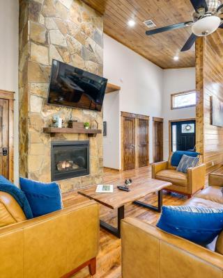 Broken Bow Family Cabin with Fireplace and Hot Tub!