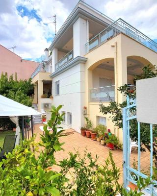 Dora's home with garden Volos