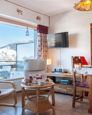 Apartment Panoramic B1 by Interhome
