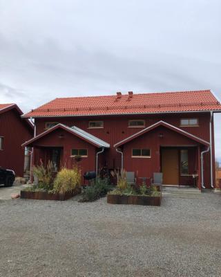 Semi-detached house with lakeview in Tällberg 6 beds