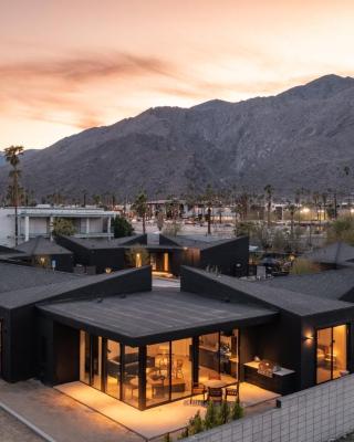 Blackhaus Suites by AvantStay Modern Comfort in Downtown Palm Springs