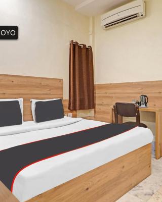 Super Collection O Townvilla Guest House near Begumpet Metro Station