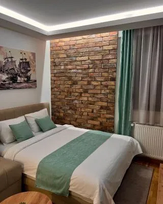 Lux Apartman Petrovic