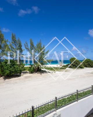 5 bed-rooms Beach-front Duplex of 189 m2 at Orient Beach