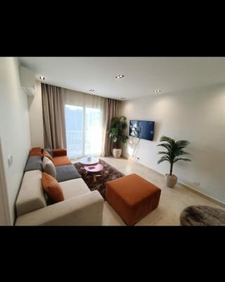 Luxurious apartment in Madinaty, new Cairo city beside Carrefour and mall
