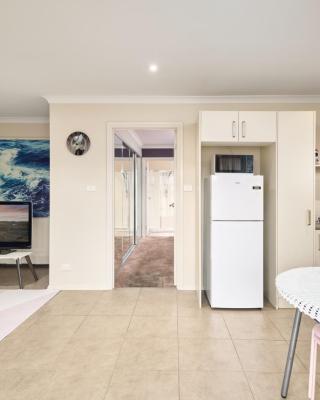 Breeza Haven - Your Home Away From Home