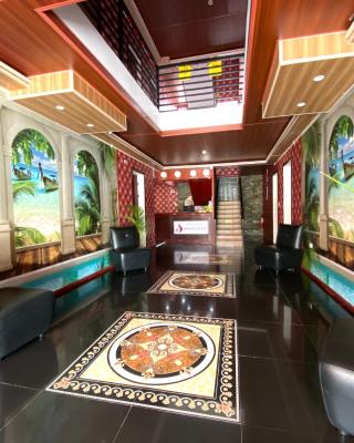 DESTINY'S PLACE HOTEL - STAY COOL THIS SUMMER! COLD ROOMS!! CHEAPEST RATE! NEAR ROBINSONs XENTRO MALL!!