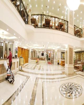 A25 Luxury Hotel