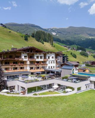 Natur- & Wanderhotel Tuxertal