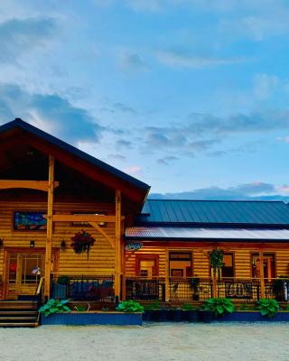 McKinley Creekside Cabins