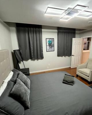 Downtown Albany 1 Bed + Workstation @ Maiden Lane