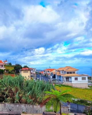 En Santana centro, casa entera con vista al mar y la montaña