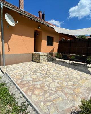 Apartman Alibi