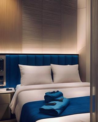Qube Hotel by 98hospitality