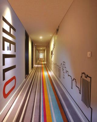 Cabin Hotel