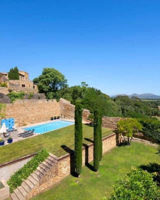 Casa Rufina, Exclusive & Charming Stone House in Costa Brava