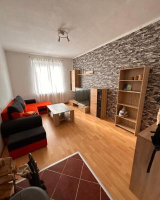 Apartmán U náměstí Horní Blatná