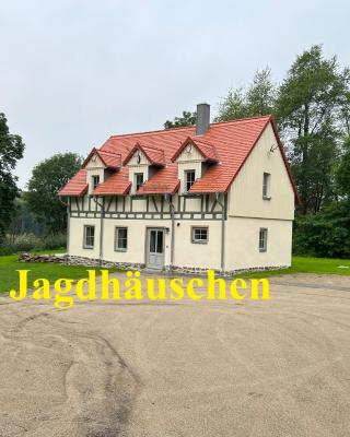 Schellnhof Forsthaus am Waldrand