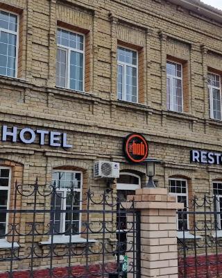 The hub - Hotel & Restobar