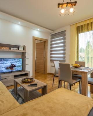 Apartmani Oktobar 06