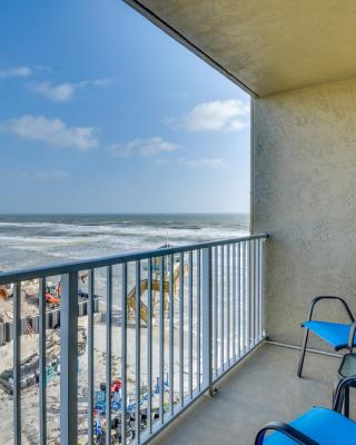 Breezy Daytona Beach Studio with Balcony and Views!
