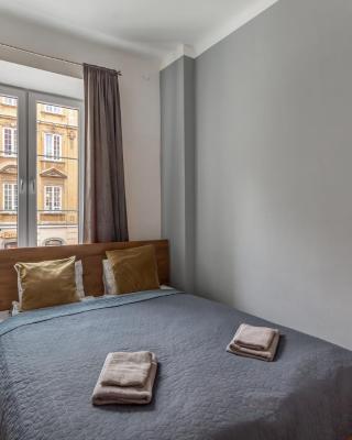 Golden Apartments Warsaw - Huge Comfortable 4 Bedrooms Apartment - Old Town - Freta