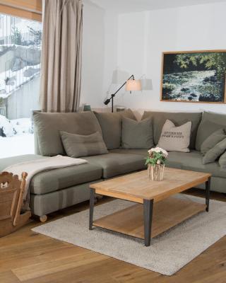 Valmala holiday flat for 5 people and a family dog with fenced garden