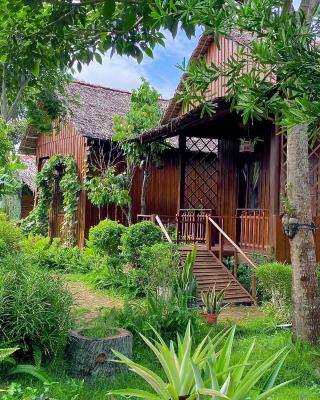 Muong Dinh Lodge