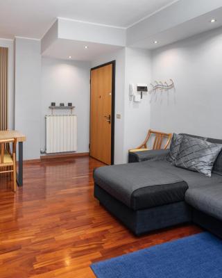 Apartment Forum IV