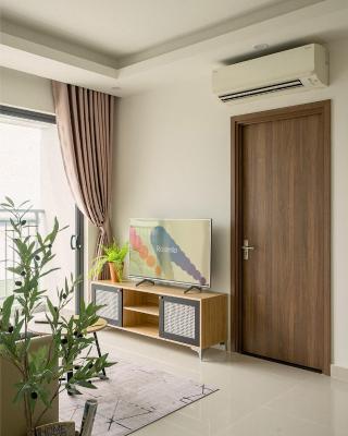 Roomio Saigon Riverside - Share Apartment