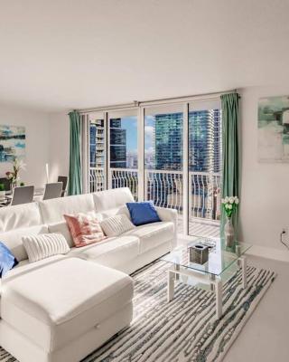 Upscale Brickell 2 bedroom with water views and free parking
