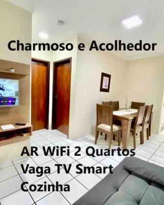 Apto charmoso na V Planalto perto Shopping com 2 Quartos ArCond Wifi Fibra Home Office e Garagem em Dourados