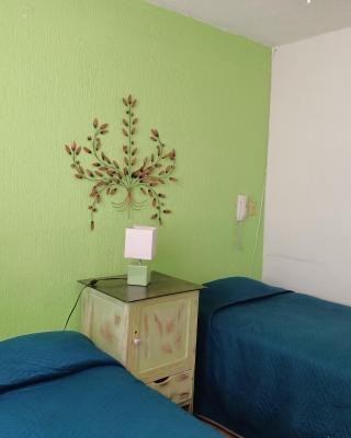 Casona Luciérnaga-Casa de Huéspedes