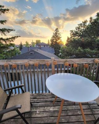 Cozy 2BR in VieuxLongueuil +parking 14min Downtown