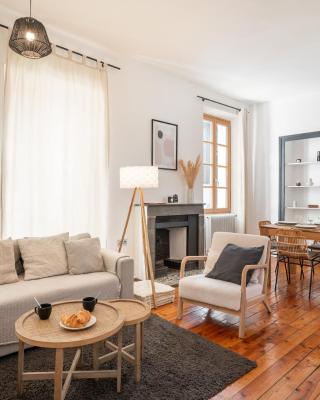 Appartement spacieux et chaleureux coeur de ville