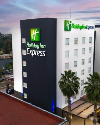 Holiday Inn Express Guadalajara Aeropuerto by IHG