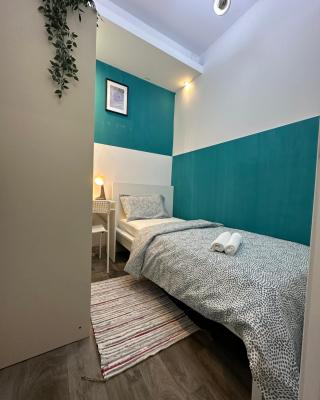 Epic Partition Room in Barsha Near Metro