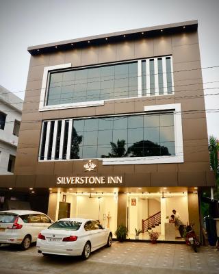 Silverstone Inn