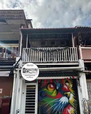 SPOT ON 90898 Kasturi Alley Guest House & Cat Hotel