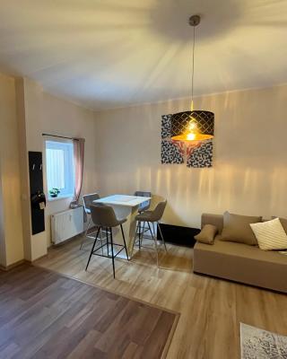 M&M apartment, free parking