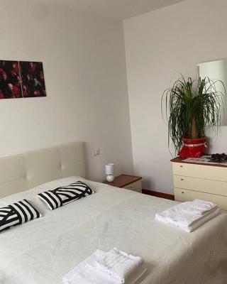 Bella Ciao Airport Apartment