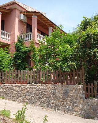 Iren Holiday Apartment