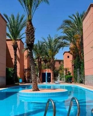 Riad Atlas logement entier privé avec jacuzzi au cœur de Marrakesh entire accommodation