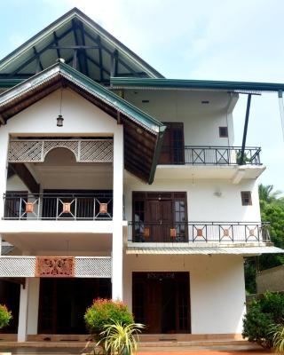 Queen Inn Anuradhapura
