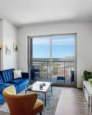 1BR Oasis in Downtown Tampa w Balcony & City Views