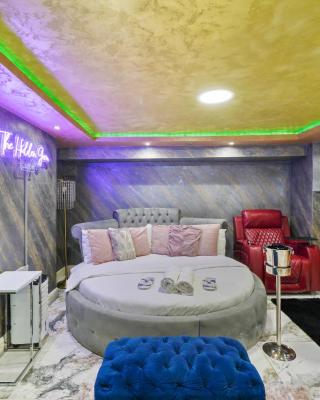 Hidden Gem Lt Properties Jaccuzi bath massage chair Superkingsize bed Parking available